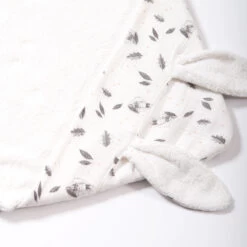 Sortie De Bain Lapin MOULIN ROTY Apres La Pluie 9 Sortie De Bain Lapin MOULIN ROTY Apres La Pluie -Magasin de jouets alp sortie de bain lapin 2