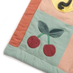 Tapis D'éveil MOULIN ROTY Pomme Des Bois -Magasin de jouets tapis d eveil moulin roty pomme des bois 12