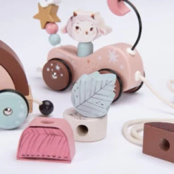 Train D'activités à Tirer MOULIN ROTY Après La Pluie -Magasin de jouets train d activites a tirer moulin roty apres la pluie 9